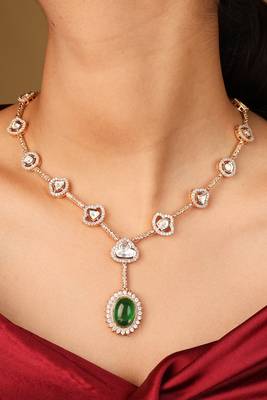 Elegant necklace with oval transparent stones & dark green pendant set 4