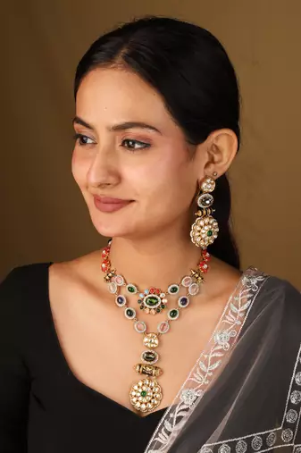 Curved colorful stone necklace with engraved circle pendant & matching earrings