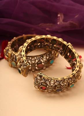 Elegant navratan stone bangles 4