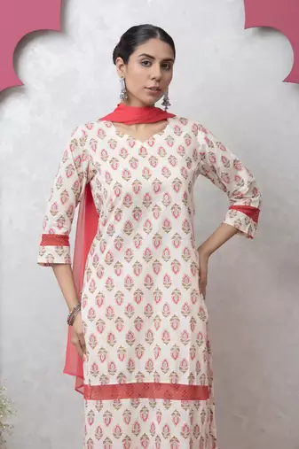 Smer women's cream & pink cotton printed v-neck 3/4th sleeves straight kurta & trouser with dupatta set