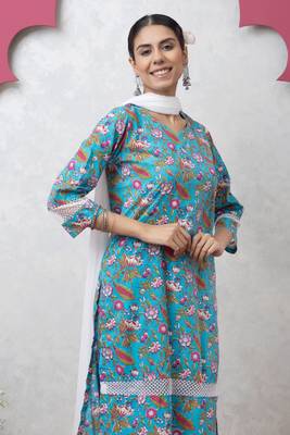 Smer women's turquoise blue cotton printed v-neck 3/4th sleeves kurta with trouser set 5