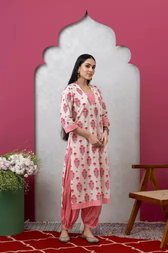 Smer women's cotton printed cream & pink v-neck 3/4th sleeves kurta & salwar set
