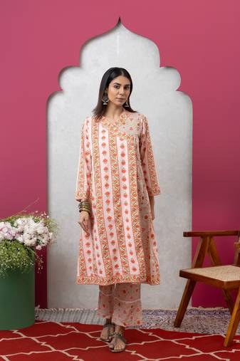 Smer women's cotton peach printed v-neck full sleeves angrakha kurta with trouser set