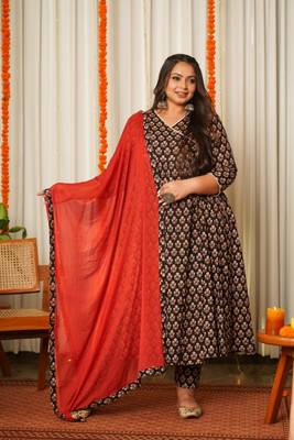 Black block print cotton angrakha suit set 2