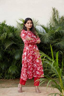 Red cotton floral print a line kurta set - (set of 2) 2