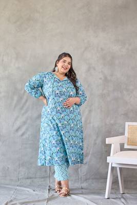 Blue floral printed kurta set - (set of 3) 5
