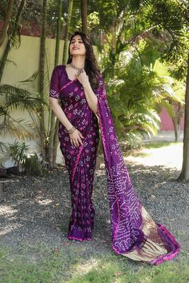  Bandhej Silk With & Zari Weaving Kalash Design Rich Pallu Saree  4