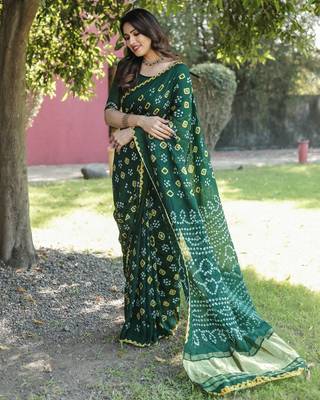  Bandhej Silk With & Zari Weaving Kalash Design Rich Pallu Saree  1