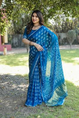  Bandhej Silk With & Zari Weaving Kalash Design Rich Pallu Saree  4