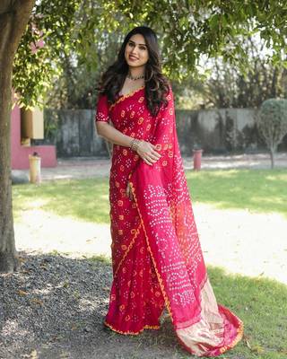  Bandhej Silk With & Zari Weaving Kalash Design Rich Pallu Saree  1
