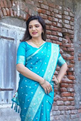 Kanjivaram Soft Satin Silk Saree 1