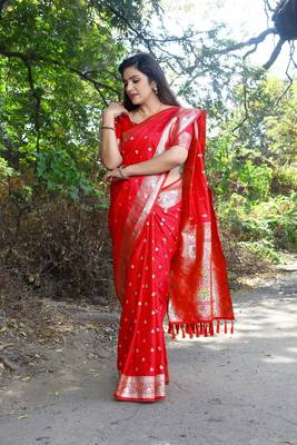 Kanjivaram Soft Satin Silk Saree 4