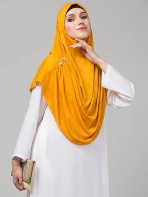 Mustard Yellow Crystal Pleated Hijab 5