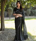 Bandhej Silk Saree With Bandhej Border With Zari Weaving Rich Tissue Pallu Saree