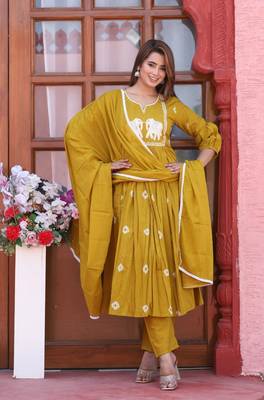 Yellow color cotton embriodery hand adda lace work anarakali kurti pant dupatta set 1