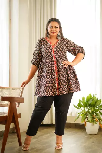 Black block print peplum set