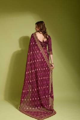Designer georgette printed and lace work saree with blouse piece 3