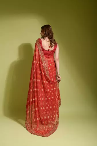 Designer georgette printed and lace work saree with blouse piece