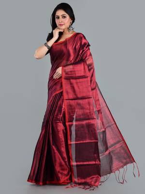 Aakar red handloom tissue saree with unstitched blouse piece 1