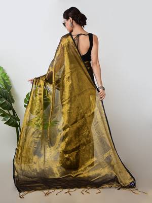gold handloom tissue saree with unstitched blouse piece 2
