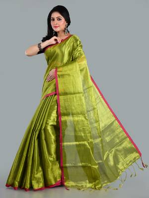 Aakar green handloom tissue saree with unstitched blouse piece 2