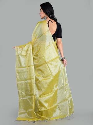 Aakar neon green handloom tissue saree with unstitched blouse piece 3
