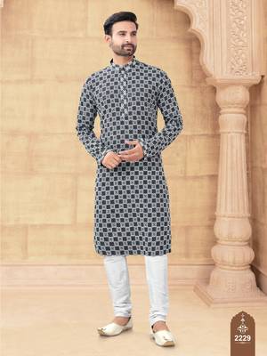 Full amrodery chicken kari thread work kurta pajama set 1