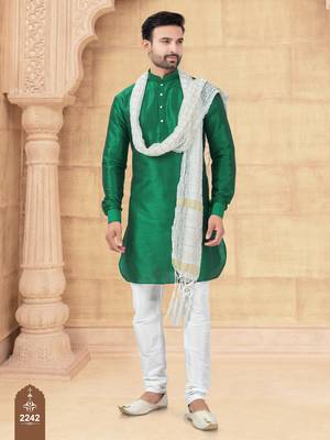 Plain kurta pajama set without dupatta 1