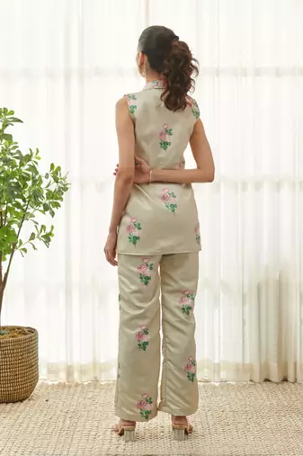 Moss green pantsuit