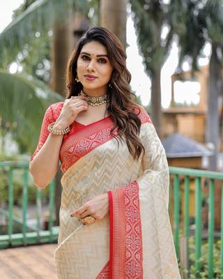 Kanjivaram Pattu With Zari Weaving Comes Leheriya Saree 1