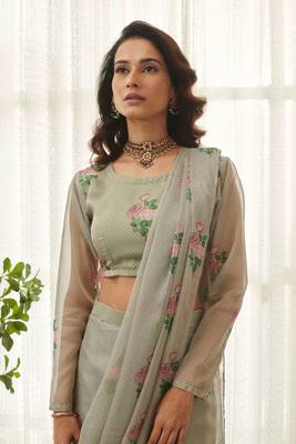Moss green ready saree set 8