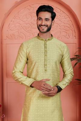 yellow jaqurd silk brocade kurta churidar 3