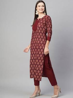 Maroon cotton blend casual printed straight kurta pant set 1