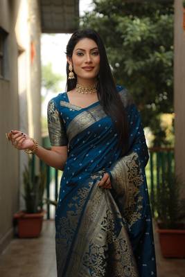 Handmade Bandhej kanjivaram silk blend Saree 2