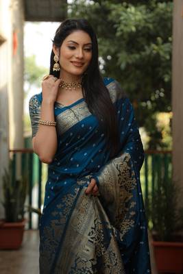 Handmade Bandhej kanjivaram silk blend Saree 5