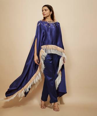 Blue embroidered kaftan with pant 2