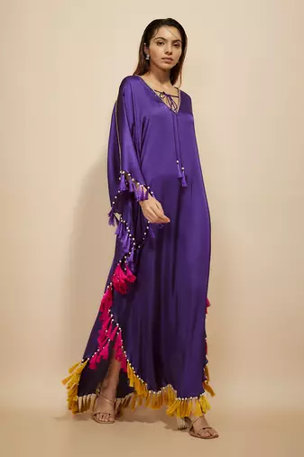 Purple embroidered kaftan