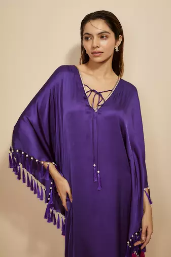 Purple embroidered kaftan