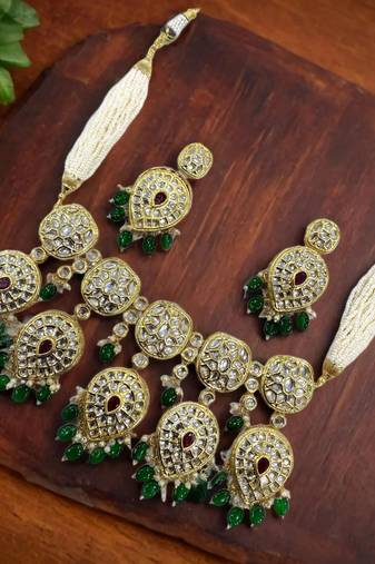 Elegant kundan choker necklace set with big pendant, pearls & gold polish     bridal set with matching earrings