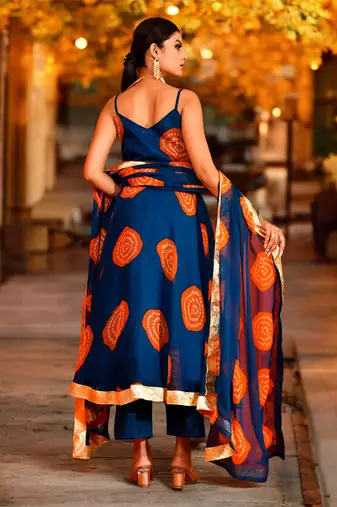 Shriji  chiffon suit set