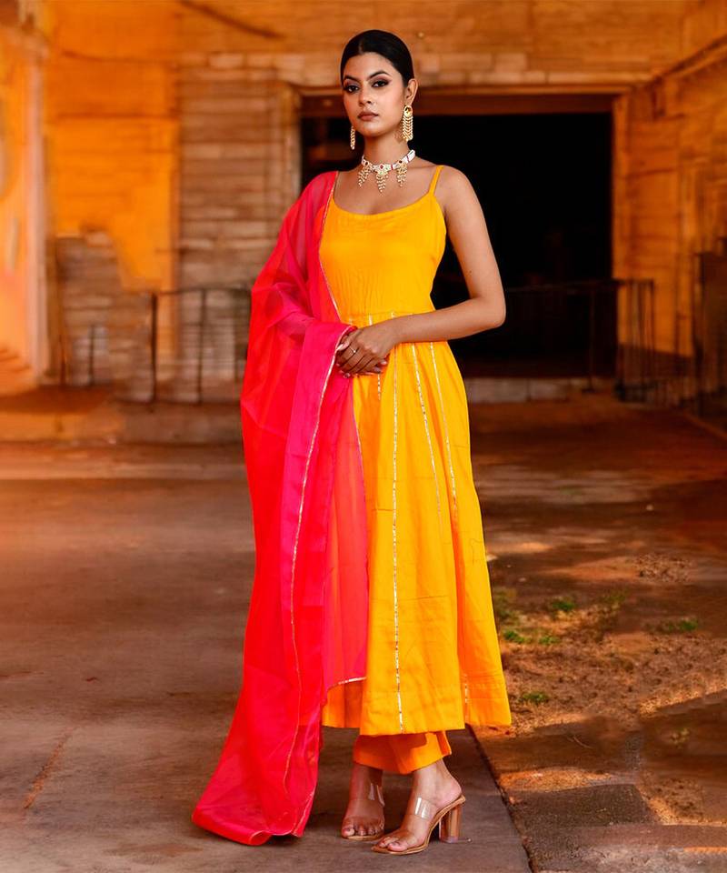 Kasturi yellow suit set