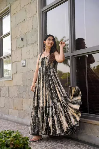 Grey rayon digital printed long partywear gown