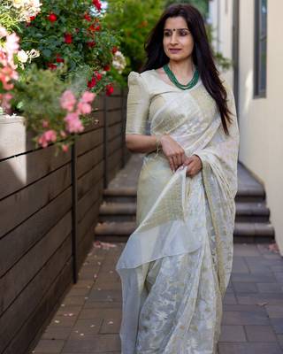 Off-White Banarasi Silk Woven Traditional Saree 2