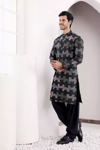 Black linen embroidered kurta
