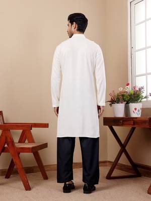 White viscose chikankari work kurta 2