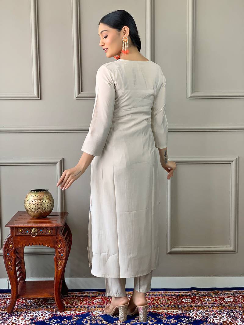 Floral Chanderi Fabric Straight Kurta, Pant and Dupatta Set