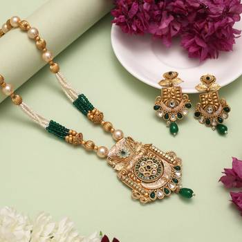 Green color meena work matte gold rajwadi temple necklace set 2