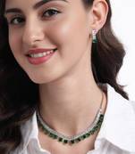rhodium plated green colo crystal ad gemstone-studded jewelry set
