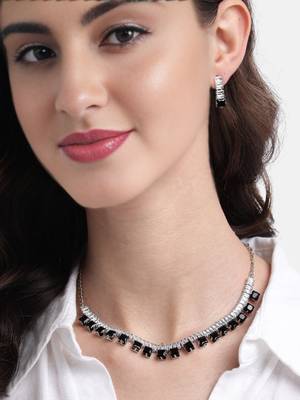 rhodium plated black color crystal ad gemstone-studded jewelry set 1