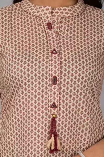  stand coller kurta with mirror work
